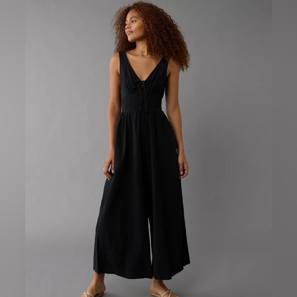 American Eagle Outfitters Black Sleeveless Jumpsuit